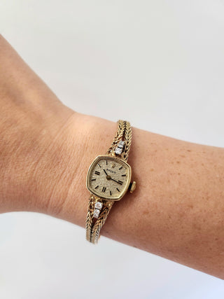 Vintage 14K Gold Ladies Classique Rolex Watch With Diamonds