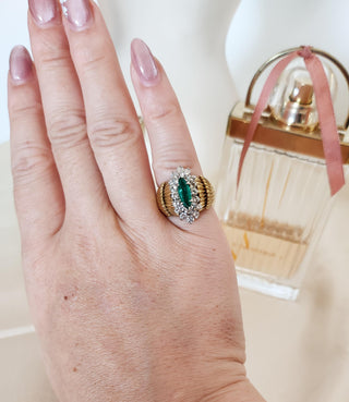 Vintage 17K Plat Emerald Marquise and Diamond Scallop Ring