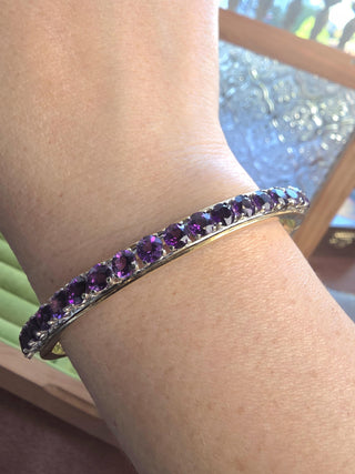 Vintage 3 Carats Purple Amethyst 14k Gold Bangle Bracelet