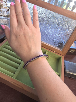 Vintage 3 Carats Purple Amethyst 14k Gold Bangle Bracelet