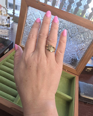 Vintage 14K Gold Pave Diamond Wave Ring Band
