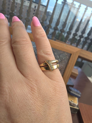Vintage Italy Asprey 18K Gold 0.20 Carats Diamond Crossover Ring Band