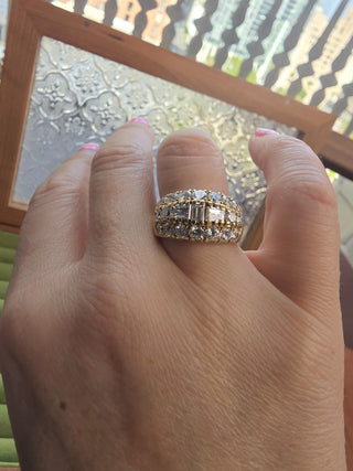 Vintage Italian 18K 2.60 Carats Mixed Cut Diamond Band Ring