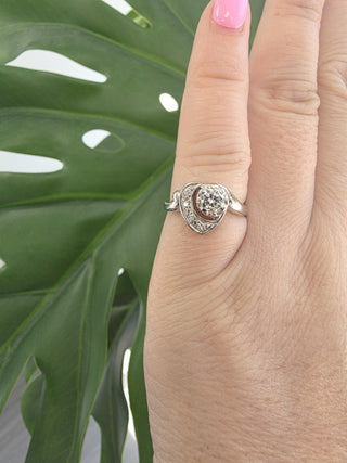 Vintage 14K White Gold 0.50 Carat Diamond Heart Ring
