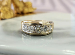 Vintage 1 Carat 5-Stone Diamond Ring Band | 14K Gold | Size 7.75