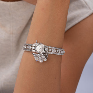 Vintage 1950's Jaeger Le Coultre 19 Carats Diamond Hidden Watch Luxury Bracelet