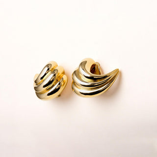Vintage 18K Gold Swirl Wing Earrings