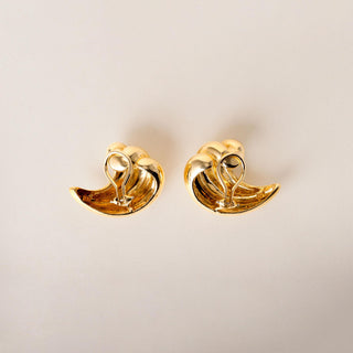 Vintage 18K Gold Swirl Wing Earrings