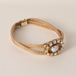 Vintage 14K Gold Woven Band 3.50 Carats Opal Bracelet