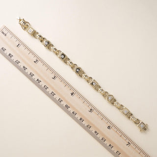Vintage 14K Yellow Gold 0.40 Carats Diamond Hearts and Square Station Bracelet