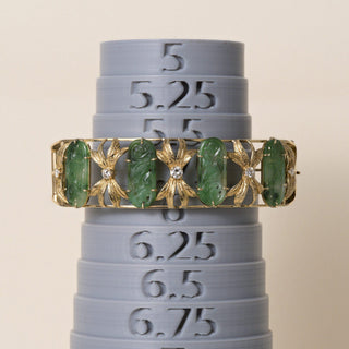 Vintage 1950s 18K Gold Carved Jade and 0.40 Carat Diamond Floral Bangle Bracelet