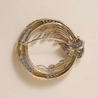 Vintage 16K Gold 5 Carats Marquise and Round Cut Diamond Wreath and Leaf Brooch
