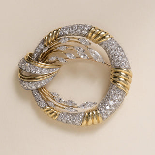 Vintage 16K Gold 5 Carats Marquise and Round Cut Diamond Wreath and Leaf Brooch