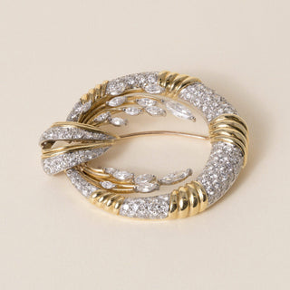 Vintage 16K Gold 5 Carats Marquise and Round Cut Diamond Wreath and Leaf Brooch
