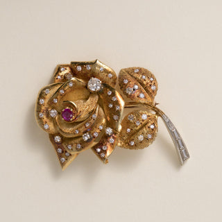 Vintage 1950s 18K Gold 1.84 Carats Diamond and Pink Sapphire Rose Brooch