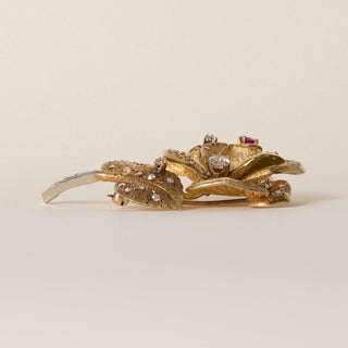 Vintage 1950s 18K Gold 1.84 Carats Diamond and Pink Sapphire Rose Brooch