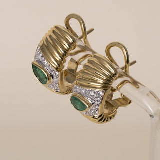 Vintage 18K Gold 0.75 Carat Emerald and Diamond Ribbed Huggie Hoop Earring