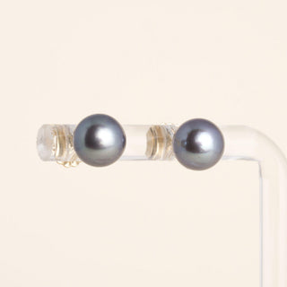 Vintage 14K Yellow Gold 7mm Blue-Gray Pearl Stud Earrings