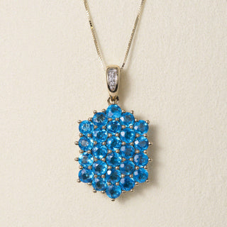 Vintage 14K Gold 5 Carats Vivid Topaz Cluster Pendant Necklace