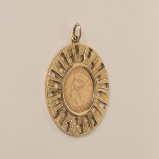 Vintage 13.5K Gold Egyptian Revival  Queen Nefertiti Sunburst Medallion Pendant