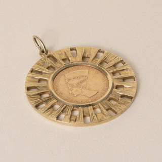 Vintage 13.5K Gold Egyptian Revival  Queen Nefertiti Sunburst Medallion Pendant