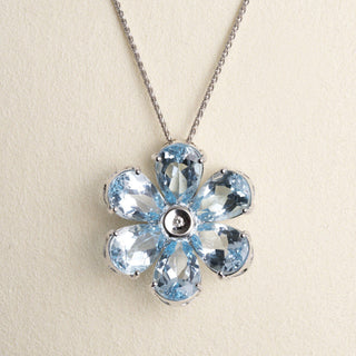 Estate 18K White Gold Aquamarine & Diamond Flower Pendant Necklace