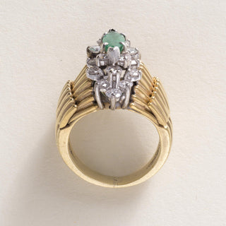 Vintage 17K Plat Emerald Marquise and Diamond Scallop Ring
