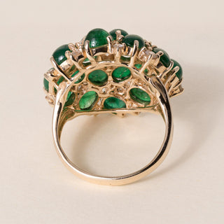 Vintage 14K Gold 7.50 Carats Emerald Cabochon Cluster Cocktail Ring