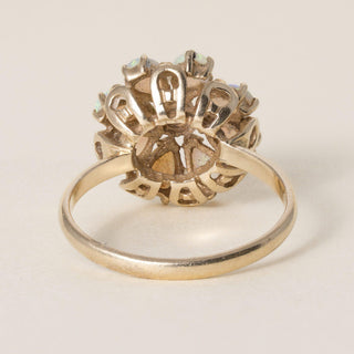 Vintage 14K Yellow Gold Opal and Diamond Floral Daisy Ring