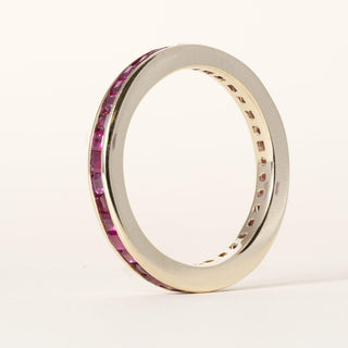 Vintage 14K Gold 2 Carats Ruby Princess Cut Eternity Ring Band