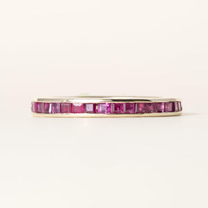 Vintage 14K Gold 2 Carats Ruby Princess Cut Eternity Ring Band