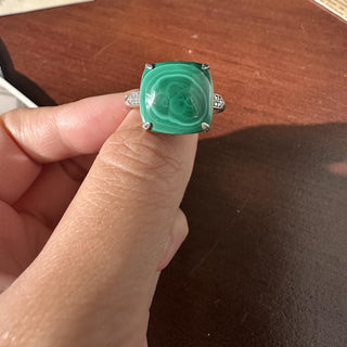 Vintage 13.5K  White Gold Malachite Cabochon and Diamond Cocktail Ring