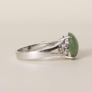 Vintage Jade Cabochon and Diamond 13.6K Gold Ring