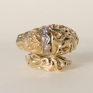 Vintage 1970s 18K Yellow Gold 0.14 Carat Diamond Lion Wrap Ring