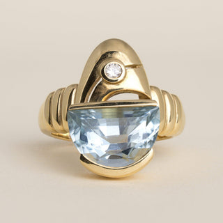 Vintage Modernist 5 Carat Aquamarine Half Moon Cabochon & Diamond 18k Gold Ring