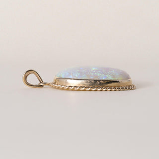 Vintage 14K Gold 15 Carat Opal Bezel Pendant