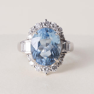 Vintage 1970s 6.47ct Oval Aquamarine 1.22ct Diamond Halo Baguette Ring Platinum