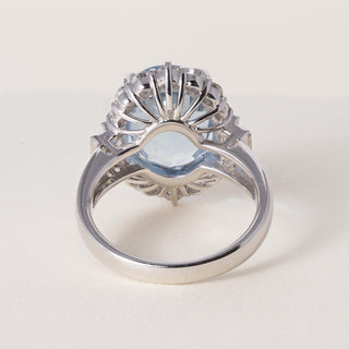 Vintage 1970s 6.47ct Oval Aquamarine 1.22ct Diamond Halo Baguette Ring Platinum
