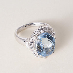 Vintage 1970s 6.47ct Oval Aquamarine 1.22ct Diamond Halo Baguette Ring Platinum
