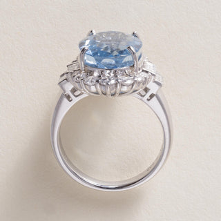Vintage 1970s 6.47ct Oval Aquamarine 1.22ct Diamond Halo Baguette Ring Platinum