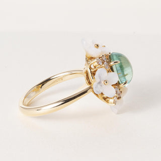 18K Gold Tourmaline Cabochon and Mother of Pearl Flower Ring