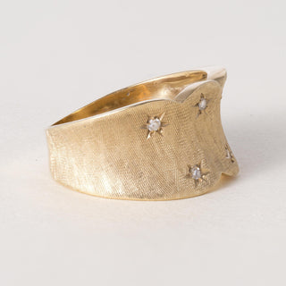 Vintage 18K Gold Wave Starburst Diamond Cigar Ring Band