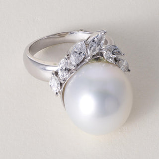 Vintage 1980s 15.5mm South Sea Pearl 1.16ct Marquise Diamond Ring Platinum