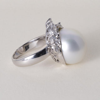 Vintage 1980s 15.5mm South Sea Pearl 1.16ct Marquise Diamond Ring Platinum