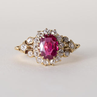Victorian 17K Gold 1.90 Carat Red Spinel and Old Mine Cut Diamond Ring