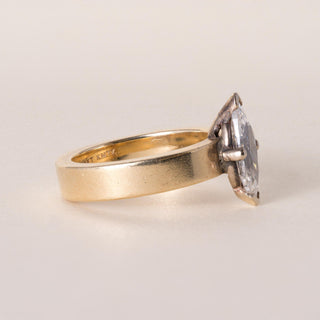 Vintage 14K Gold 1 Carat Elongated Marquise Diamond Solitaire Ring
