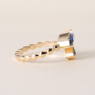 18K Gold 1.55 Carat Sapphire and 0.98 Carat Emerald Toi et Moi Marquise Ring