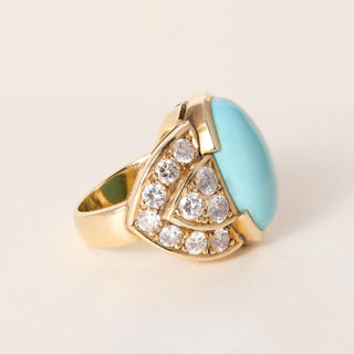 Vintage Italian 18K Gold 10 Carat Turquoise Oval and 2.32 Carats Diamond Ring