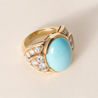 Vintage Italian 18K Gold 10 Carat Turquoise Oval and 2.32 Carats Diamond Ring