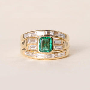 Vintage 18K Gold 1 Carat Emerald 2 Carats Baguette Diamond Wide Band
